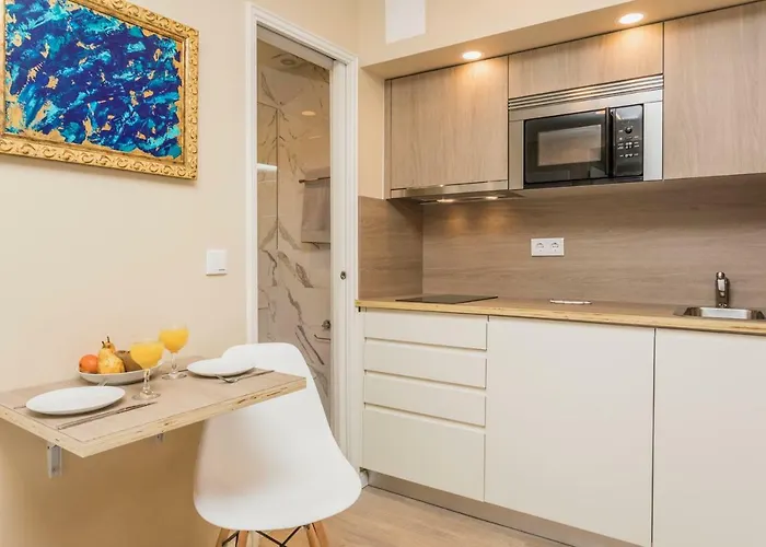 Cozy And Confortable Your Alfama Story *