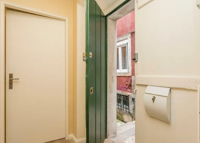 Cozy And Confortable Your Alfama Story Appartement